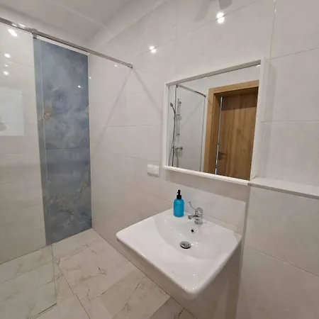 Niwy8rooms Oświęcim