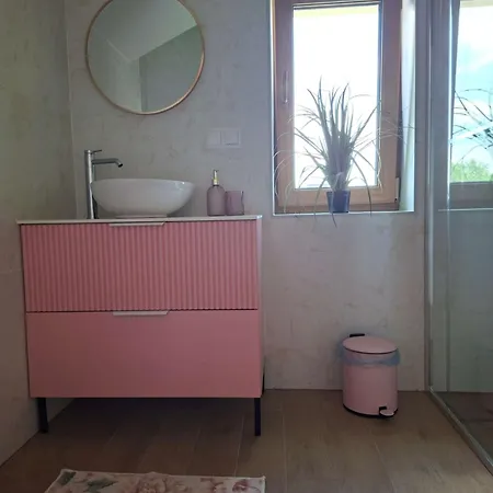 Niwy8rooms